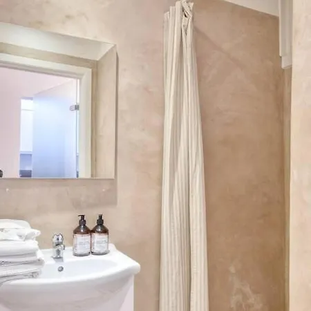 Lovely Seaview Studio In Appartamento *