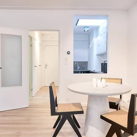 Apartament Lovely Seaview Studio In